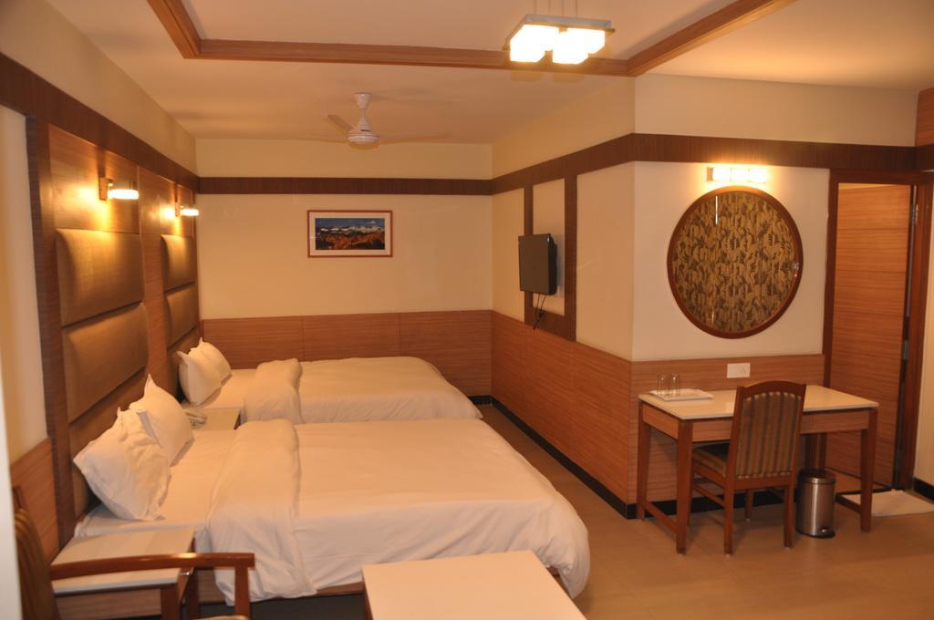 Hotel Sms Grand Inn Vellore Kamer foto